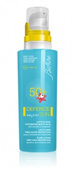 DEFENCE SUN 50+ BABY&KID LATTE FLUIDO PROTEZIONE MOLTO ALTA 125 ML - Farmacia Murachelli Di Putelli dr. Giovanni