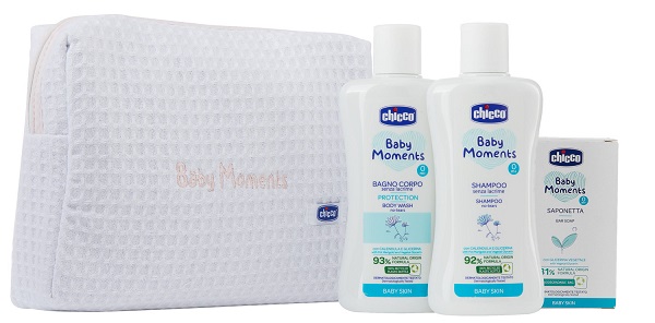 CHICCO BABY MOMENTS BEAUTY BAG W ZIP ROSA BAGNOSCHIUMA PELLI DELICATE 200 ML + SHAMPOO PELLI DELICATE 200 ML + SAPONE SOLIDO PELLI DELICATE 100 G - Farmacia Murachelli Di Putelli dr. Giovanni